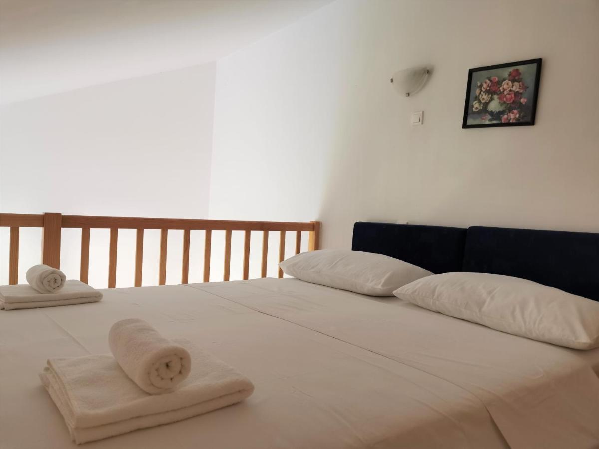 Lenka Apartments II โนวาลยา ภายนอก รูปภาพ