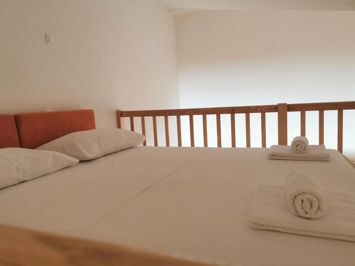 Lenka Apartments II โนวาลยา ภายนอก รูปภาพ