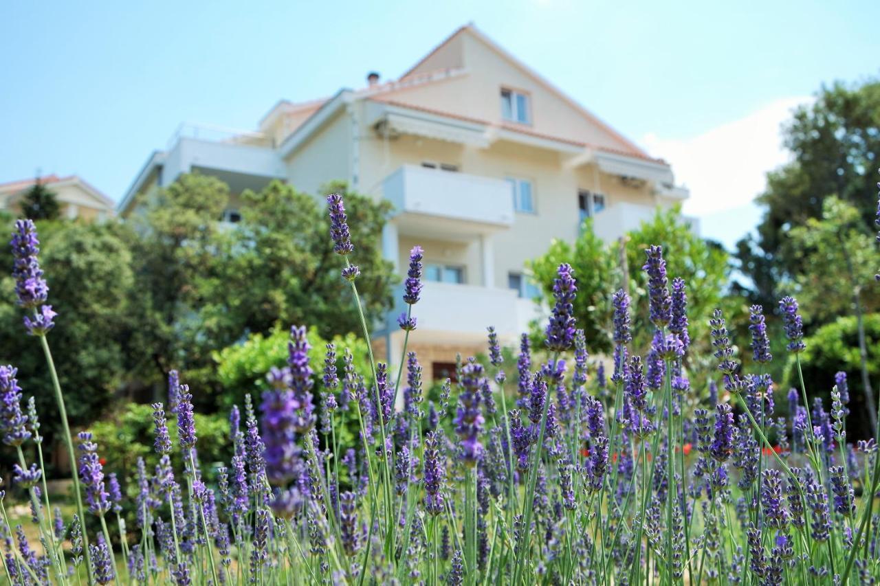 Lenka Apartments II โนวาลยา ภายนอก รูปภาพ