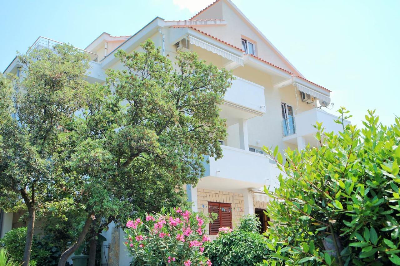 Lenka Apartments II โนวาลยา ภายนอก รูปภาพ